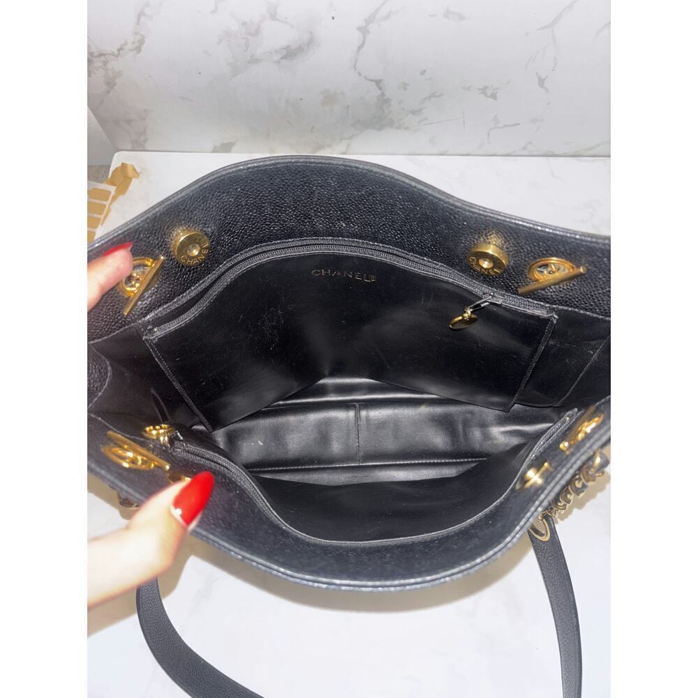 Chanel Black Leather Tote Bag - Good Condition - Picture 5 of 6